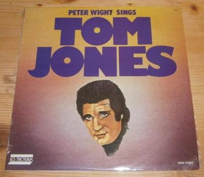 LP - Peter Wight Sings Tom Jones