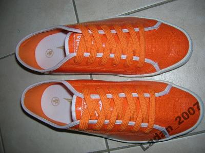 Nové boty GOLA z Anglie, skvělá cena, oranžové, vel. EUR 38