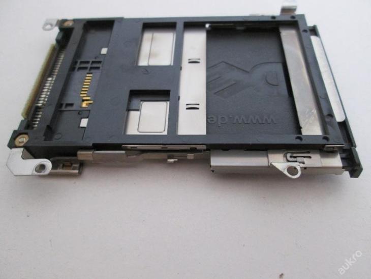 PCMCIA slot z Dell D600 PP05L - Notebooky, príslušenstvo