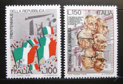 Itálie 1976 Výročí republiky Mi# 1532-33 0904