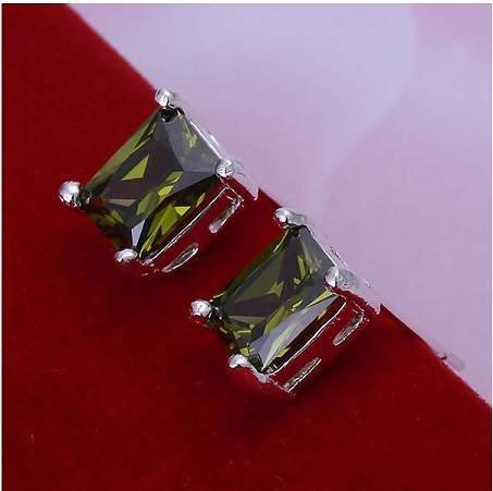 Náušnice kôstky zelený Zirkón strieborné .925 *308 - Postriebrené šperky