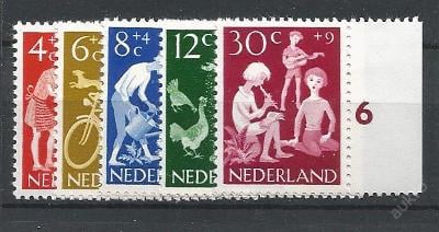 Holandsko - **,Mi.č.785/9  /43E/
