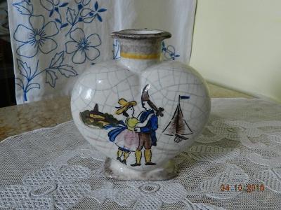 Hezká stará keramická malovaná Vázička Karafa
