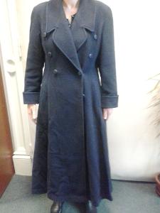 Luxusní dámský kabát dlouhý