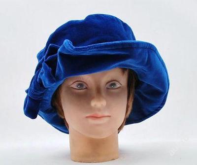 Dámský klobouček ,vel. 54 ( F00135)