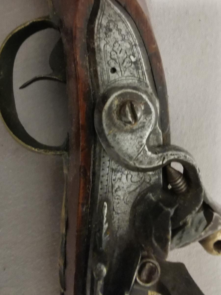 Křesadlová pistole 18.stol - Sběratelské zbraně