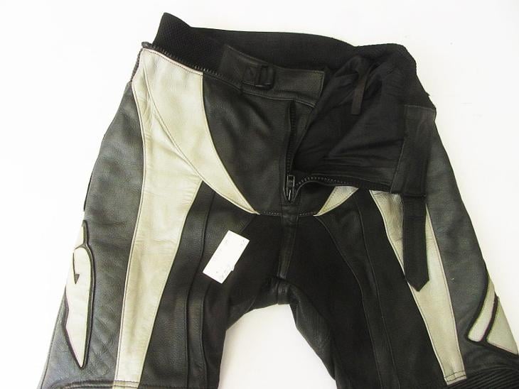 Kožené kalhoty RICHA- vel. S/48, pas: 88 cm - Náhradní díly a příslušenství pro motocykly