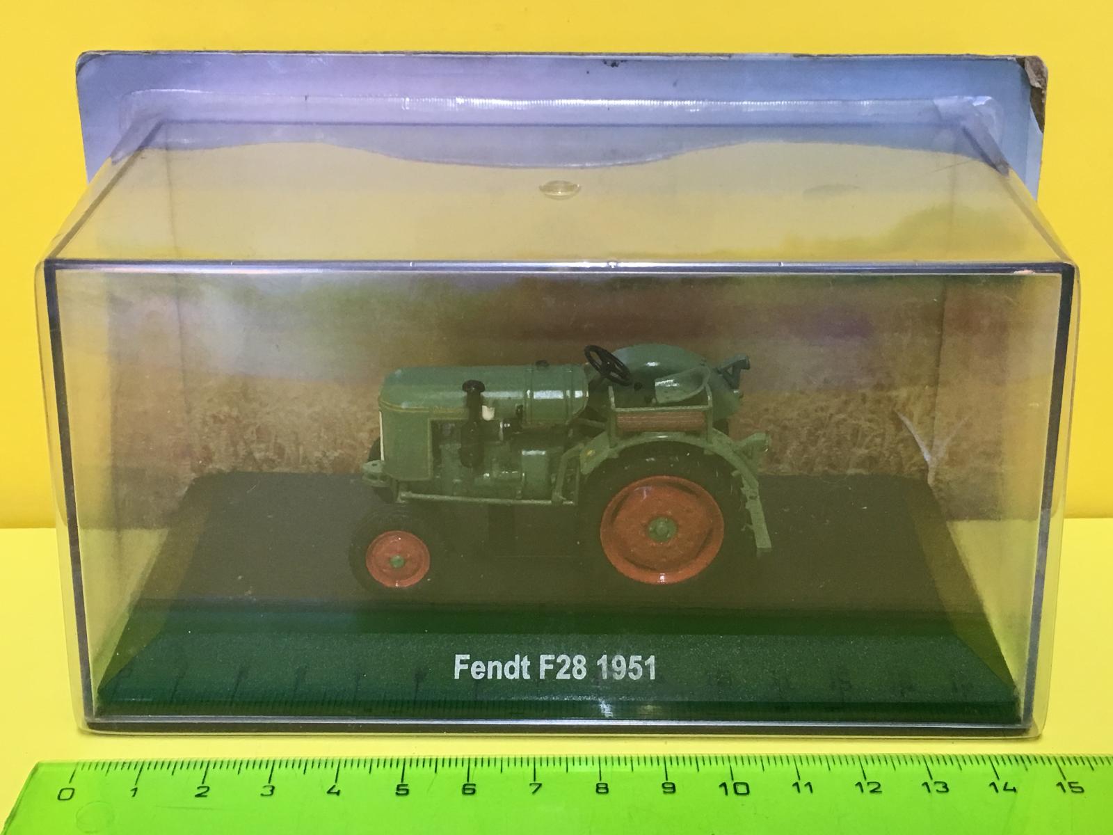 Fendt F28 grün 1951 Traktor 1:43 Hachette/UH Modellauto 