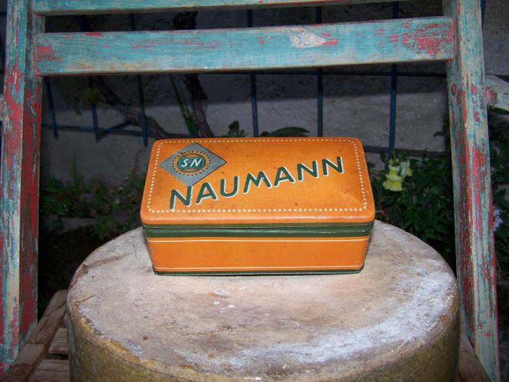 plechová krabička - Naumann - šicí stroj  - Sběratelství