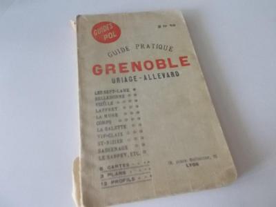 Guide Pratique Grenoble - průvodce, s mapkami a fotkami