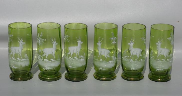 Staré lovecké sklenice s jeleny 19.stol.