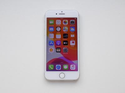 APPLE iPhone 7 128GB Silver - ZÁRUKA 12 MĚSÍCŮ