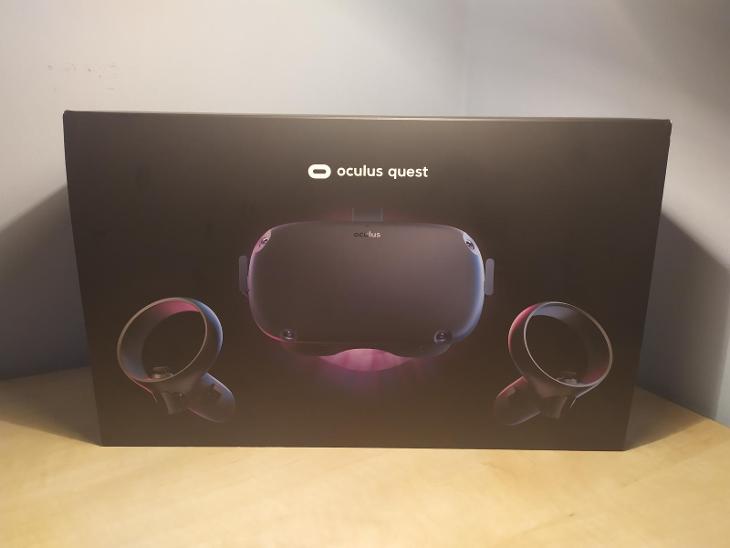 Oculus Quest 64GB + příslušenství | Aukro