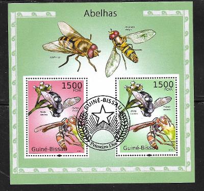 Guinea Bissau - včely - dlouhoretka karolínská, vosík, pestřenky