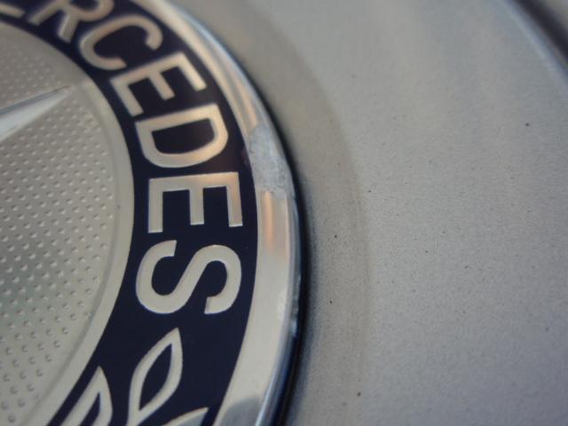 Ozdobná poklice Mercedes-Benz - Kola a disky pro osobní vozidla