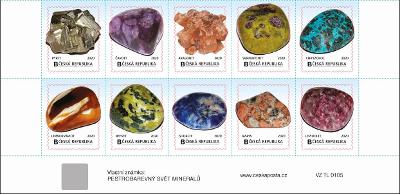 Vlastní známky TL0105 Pestrobarevný svět minerálů 10známek (nom 210Kč)
