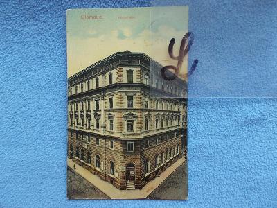 Olomouc lakovaná pohlednice Národní dům