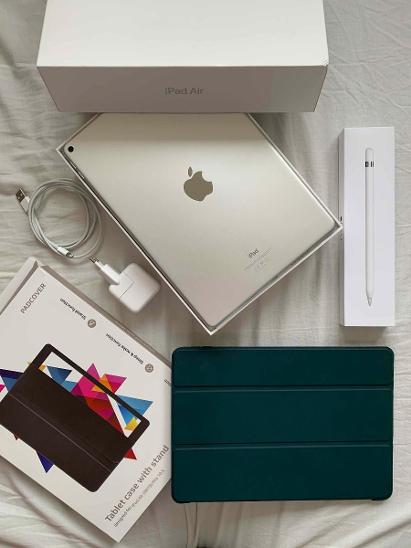 Apple iPad Air (2019) Wi-Fi 64GB stříbrný | Aukro