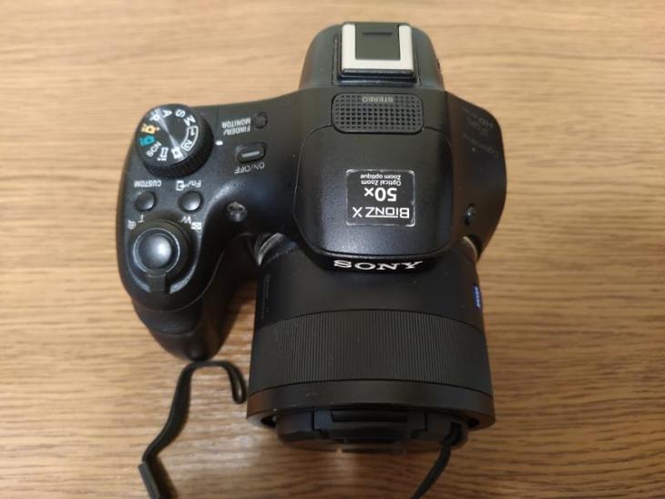 Fotoaparát SONY Cyber-Shot DSC-HX400V (vykazuje chybu E:62:10) - Foto