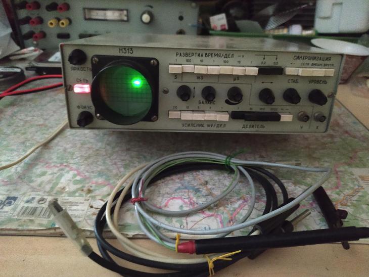 malý ruský osciloskop - Elektro