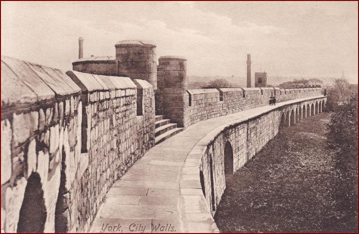 York * City Walls, městské hradby, opevnění * Anglie * Z152 - Pohlednice