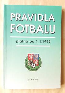 Kniha Pravidla fotbalu platná od 1.7.2009