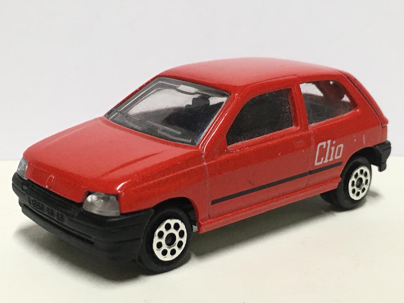 Renault Clio - 1:53  Majorette (D8-b19) - Modely automobilov
