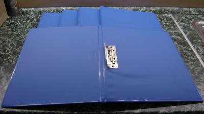 Zakládací desky na dokumenty vel.  A4 s rychlosvorkou u hřbetu - modré