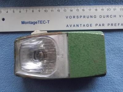 Stará kovová baterka  svítilna na ploch baterie funkční