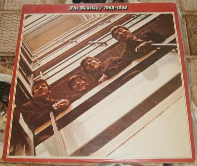 LP - The Beatles - 1962-1966 (2LP) (India 1973) (Červené dvojalbum)
