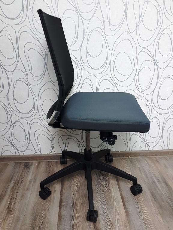 Kancelářská židle na kolečkách (21287L)
