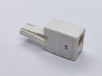 RJ redukce - konektor UK / zdířka RJ modulární 