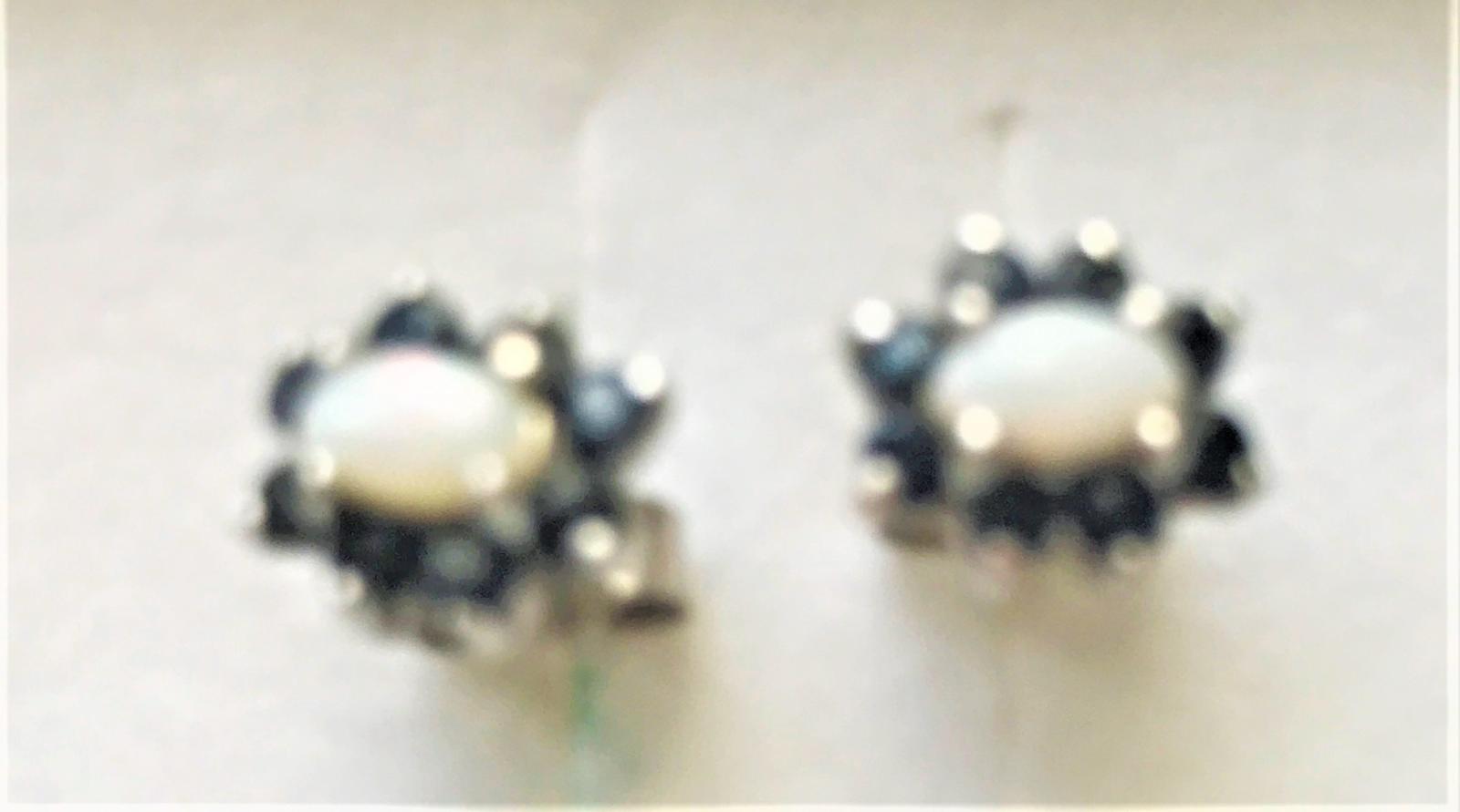 Strieborné rhodiované náušnice s opálmi a zafírmi - Strieborné šperky