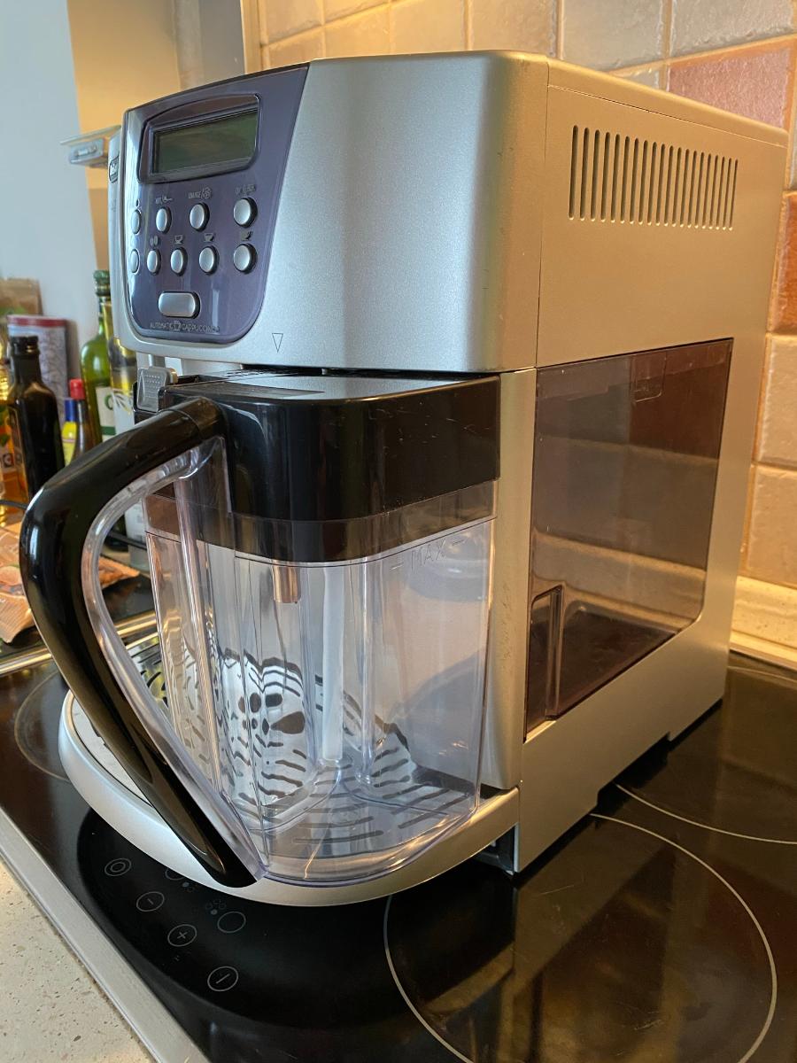 K vovar DeLonghi Magnifica Pronto Cappuccino ESAM 4500 st brn