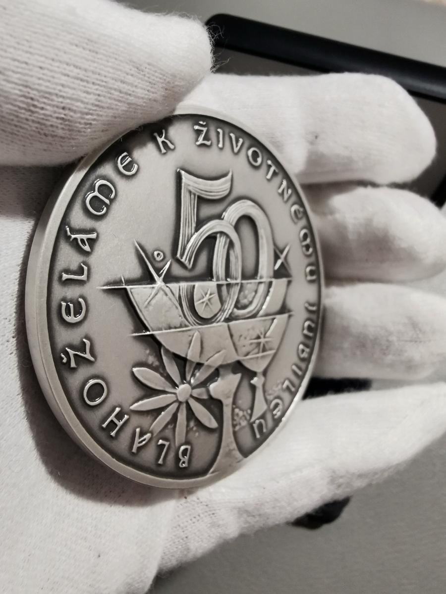 Velká medaile SP k 50. narozeninám z Kremnice - Numismatika