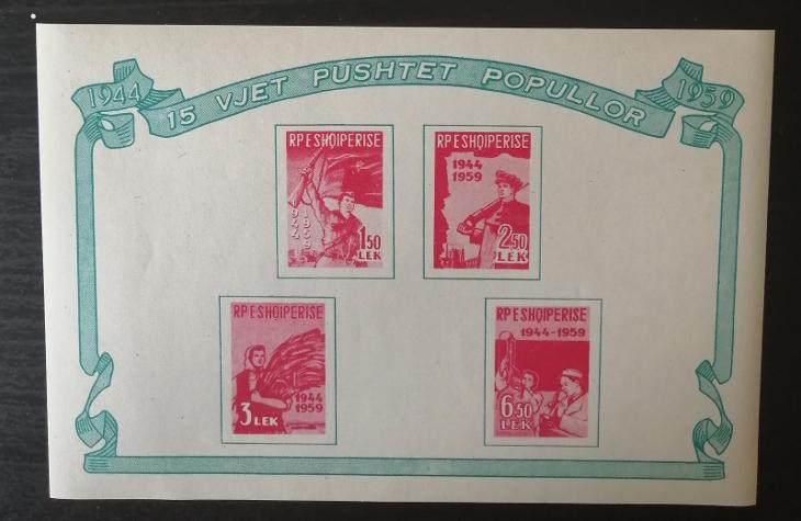 Albánie 1959 Bl.5 10€ 15 let osvobození, vlajky, vojáci, zemědělci - Známky