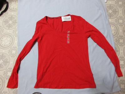 triko červené  -vršek na spaní