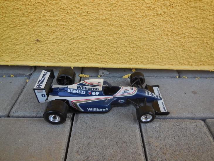 Williams FW14 - 1:24 Bburago Italy - OD KORUNY - | Aukro