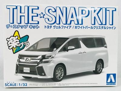 Toyota Vellfire bielapearl SNAP KIT (bez lepenia a farbenia) 1/32 Aoshima