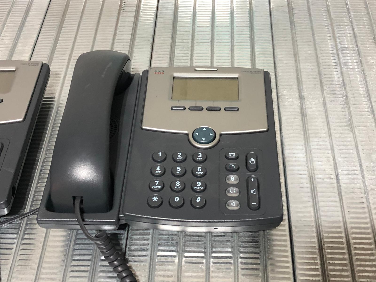 IP VoIP telefon CISCO SPA 502G | Aukro