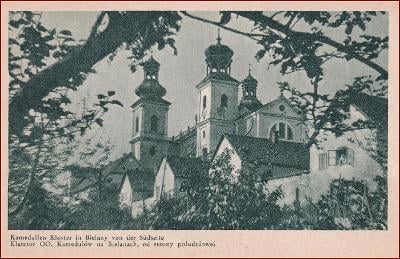 Bielany (Krakow) * Kamedulow, pohled na kostel * Polsko * Z1648