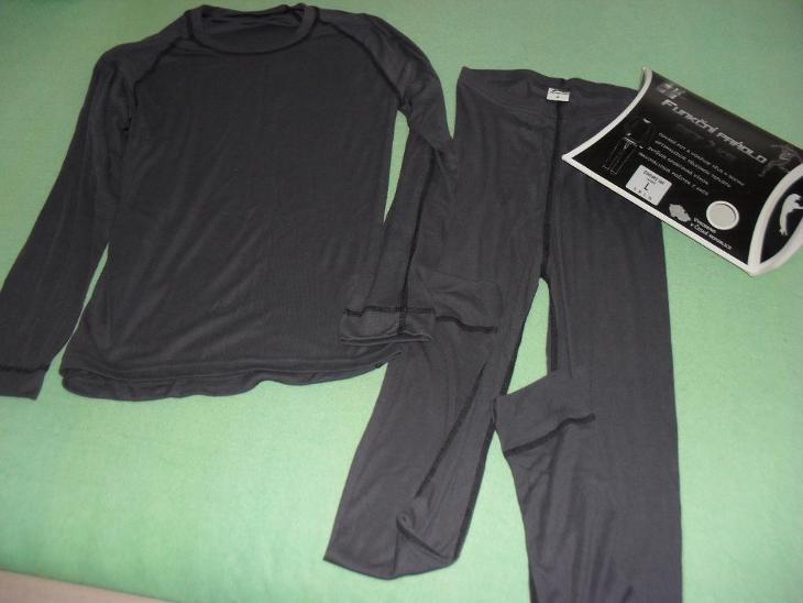 Funkční prádlo, vel. L - NOVÉ - Vybavení na zimní sporty
