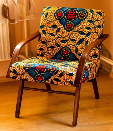 Krásné africké křeslo - Obývací pokoj