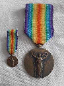 Medaile vítězství a MINIATURA, Francie, Morlon