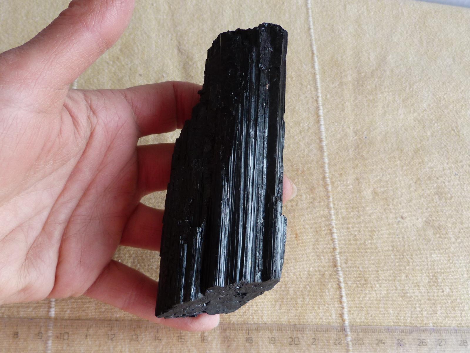 SKORYL - ČERNÝ TURMALÍN, Brazílie - VELKÝ - 260 g ! - Minerály a zkameněliny