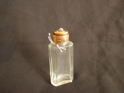Starý skleněný malý nepoužitý flakonek k parfému ČSSR 7.