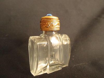 Starý skleněný malý nepoužitý flakonek k parfému ČSSR 9.