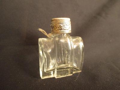 Starý skleněný malý nepoužitý flakonek k parfému ČSSR 10.