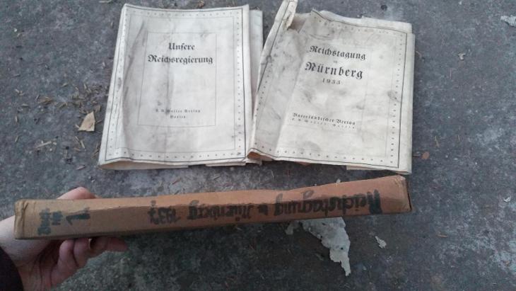 Reichstagung in nürnberg 1937, 1933 -3x obal knihy - Vojenské předměty Německo 1933-1945