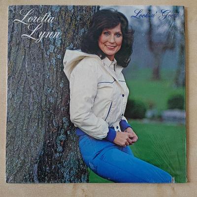LP - LORETTA LYNN - Lookin' Good